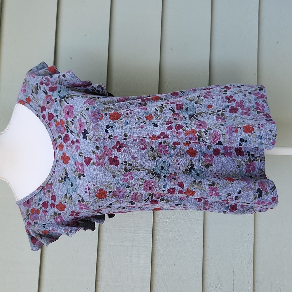 T.La Flutter Sleeve Floral Shirt